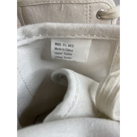 NWT Women's SO Dragonfruit Ankle Boots White Size 9.5 Med - Picture 5 of 8